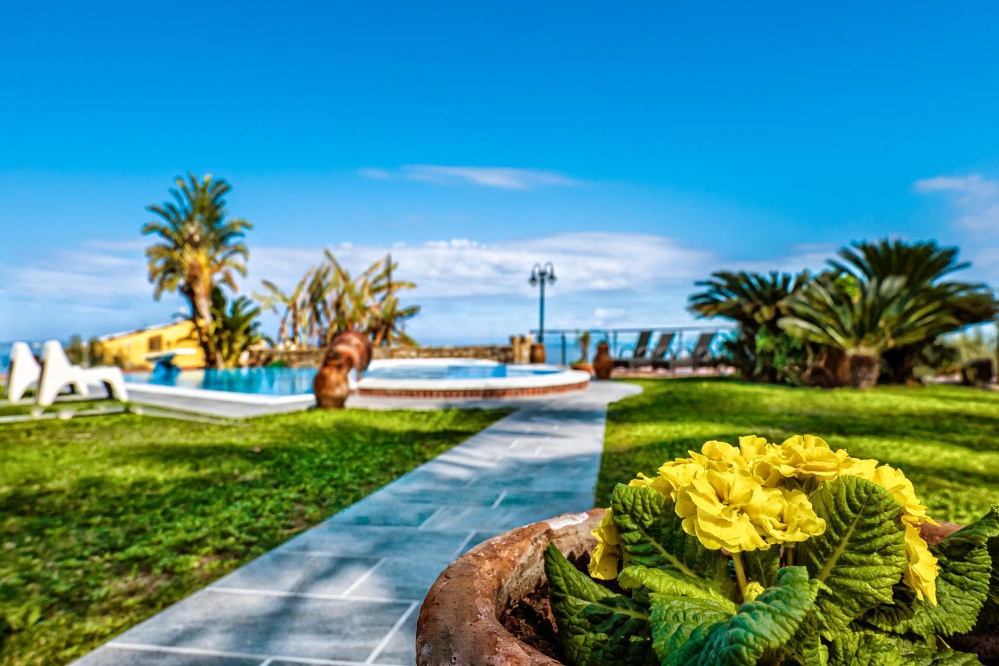 B&B Villa Bency Capo dʼOrlando Buitenkant foto