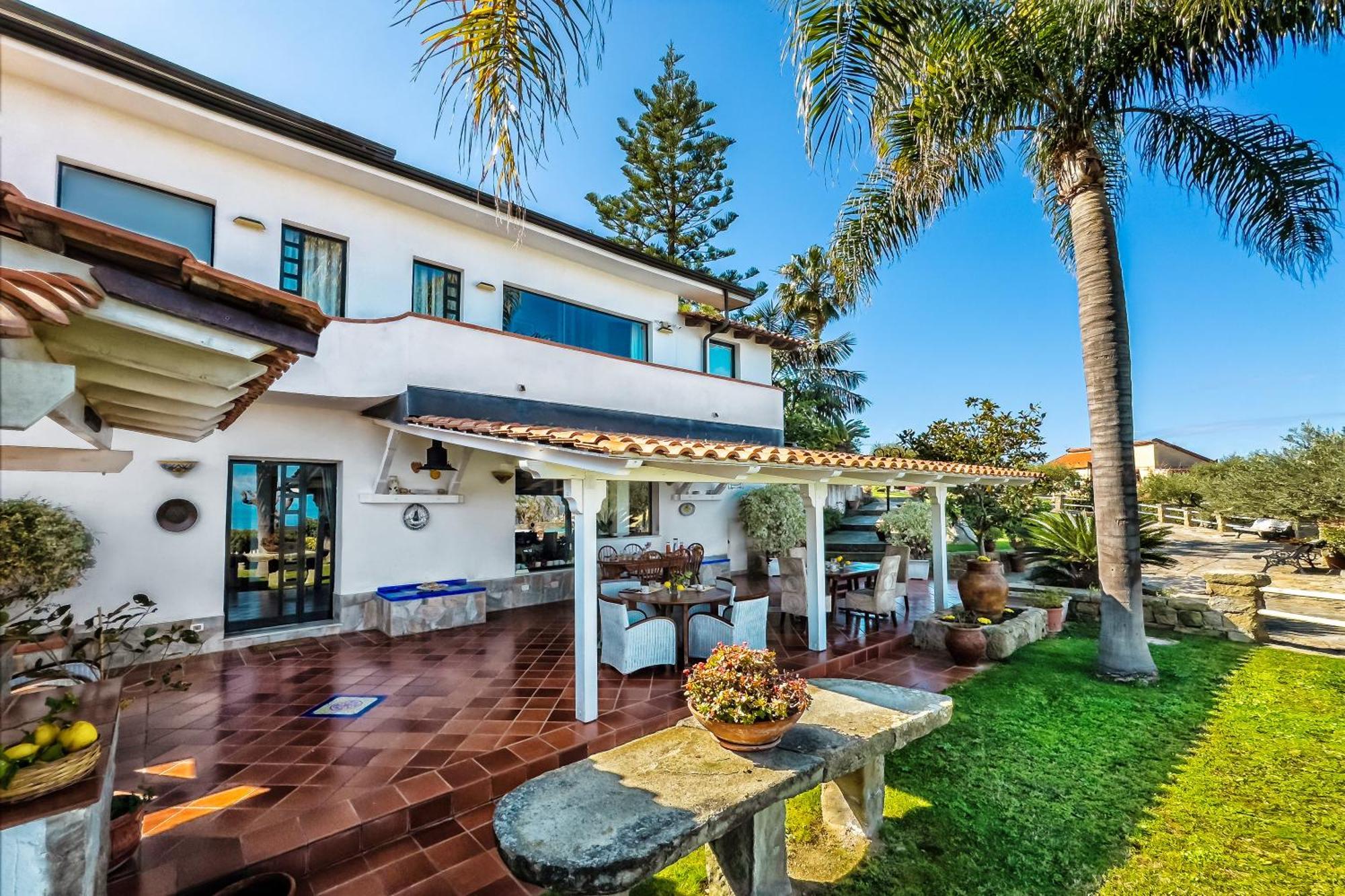 B&B Villa Bency Capo dʼOrlando Buitenkant foto